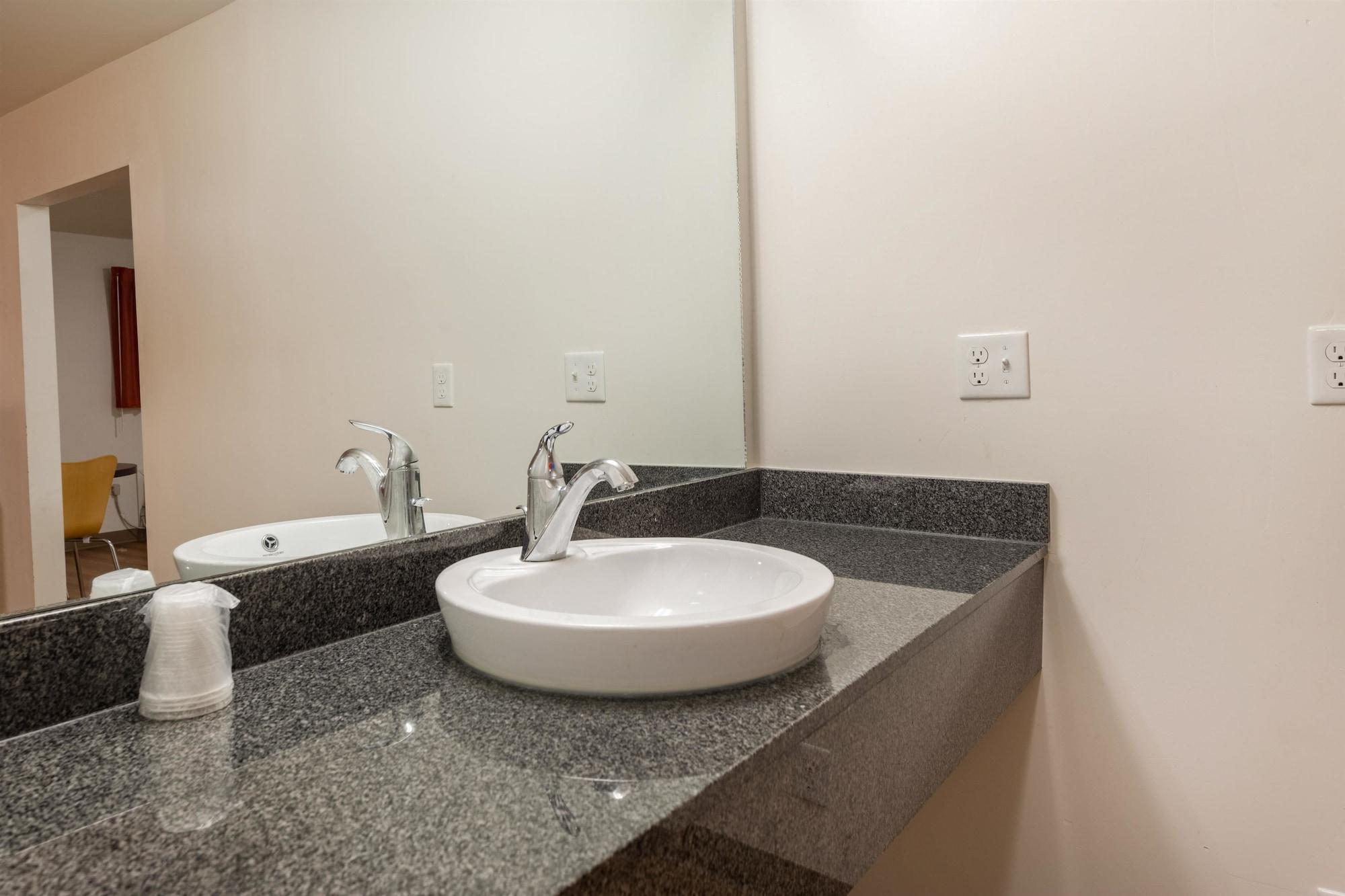 Motel 6-Greenville, Sc מראה חיצוני תמונה