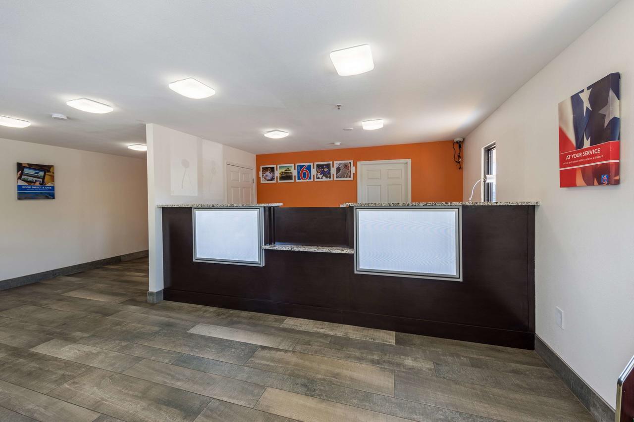 Motel 6-Greenville, Sc מראה חיצוני תמונה